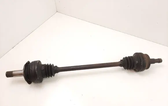 Mercedes-Benz CLS C219 Rear driveshaft 