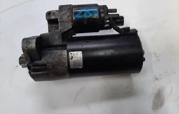 Audi Q7 4L Starter motor 88214280