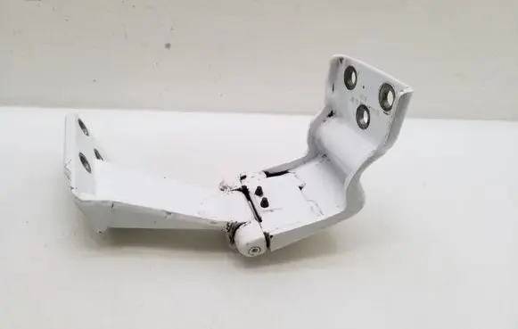 Mercedes-Benz Vito Viano W447 Rear door upper hinge A6397401937