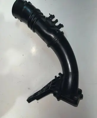 Volvo V60 Intercooler hose/pipe AV6Q9351BC