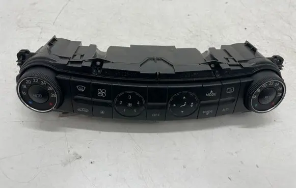 Mercedes-Benz E W211 Climate control unit 2118300490