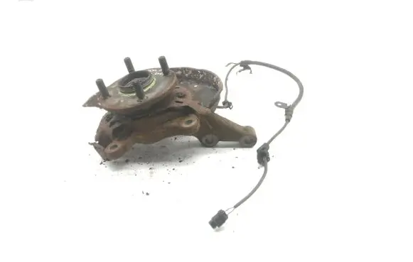Toyota Yaris Front wheel hub