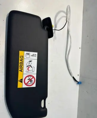 Peugeot 508 II Sun visor