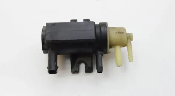 Mercedes-Benz Sprinter W906 Turbo solenoid valve A0091533128 70078208
