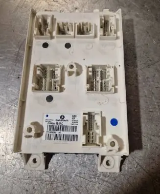 Chrysler Pacifica BSM Control unit 68360198AC 68360200AC YH080801196