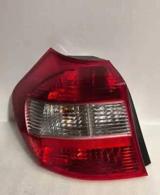 BMW 1 E81 E87 Rear/tail lights 6924501