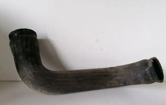 Air intake hose/pipe
