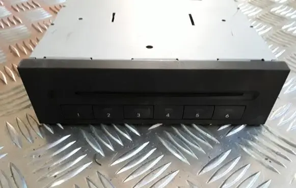 Mercedes-Benz E W211 CD/DVD changer A2118705390