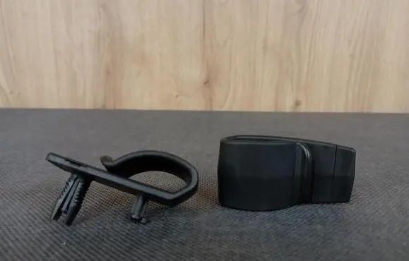 Mercedes-Benz E C207 W207 Bracket in trunk/boot 