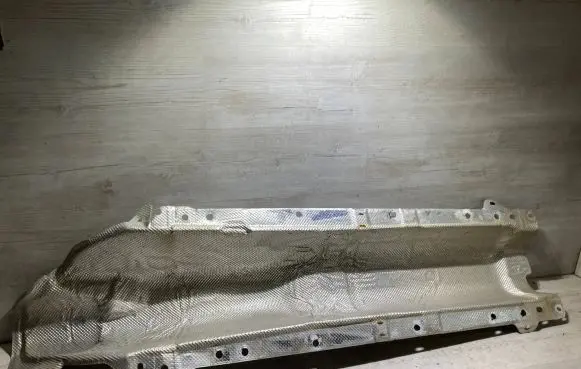 Exhaust heat shield
