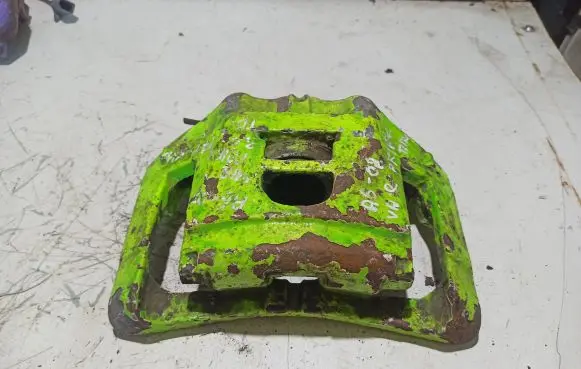 Audi A6 S6 C6 4F Front brake caliper