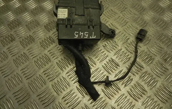 KIA Sorento Fuse box set 912122P302