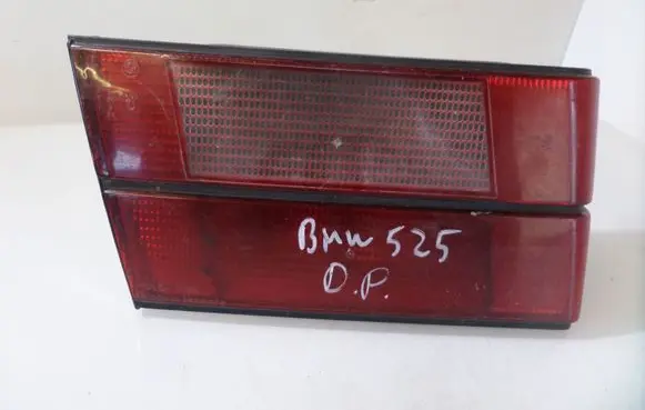 BMW 5 E39 Rear/tail lights 83515610L