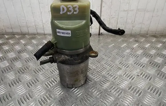 Ford Focus Power steering pump 4M513K514DA 1040085011094F