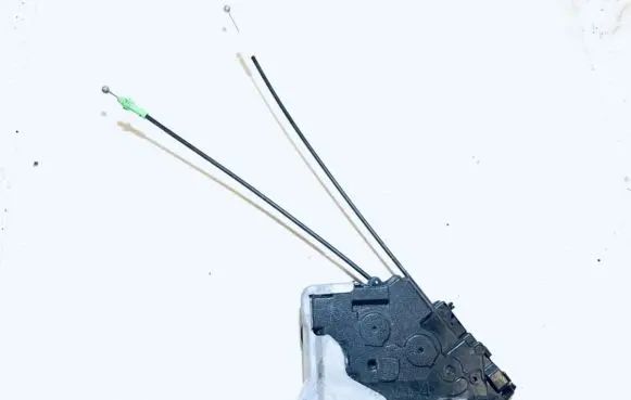 Alfa Romeo 156 Front door lock 16079