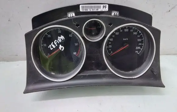 Opel Zafira B Speedometer (instrument cluster)