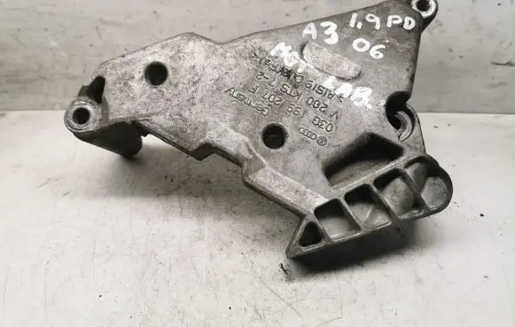 Audi A3 S3 8P Engine mounting bracket 03G199207F