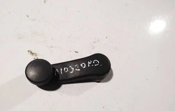 Volkswagen Golf IV Front door window winding handle 1h0837581d