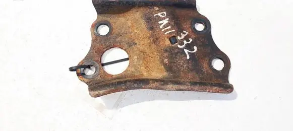 Toyota RAV 4 (XA30) Bracket in trunk/boot