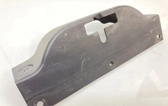 Engine bonnet/hood lock trim molding