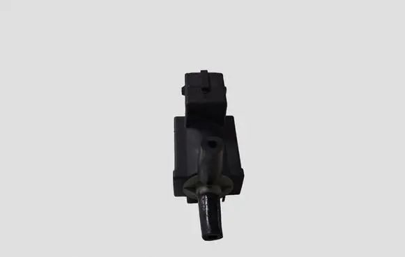 Volvo V40 Cross country Turbo solenoid valve 31339879 70051502