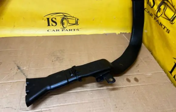 Ford Bronco Cabin air duct channel M2DB18K543AA M2DB18D326AD
