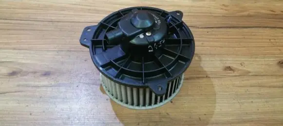 Mazda 323 F Heater fan/blower 8940000081 894000-0081