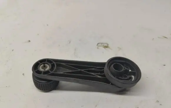 Volkswagen Golf IV Front door window winding handle 1H0837581D