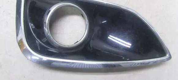 Front bumper lower grill