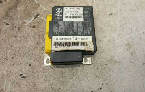 Volkswagen PASSAT B6 Airbag control unit/module 3C0909605J 391130 09H029S2521