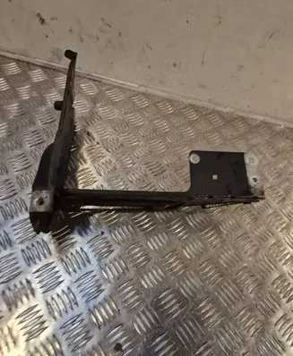 Audi 80 90 B3 Headlight/headlamp mounting bracket