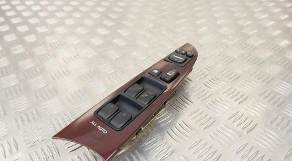 Lexus IS 220D-250-350 Electric window control switch 8404053070 7423153100