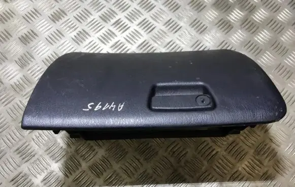 Mitsubishi Carisma Glove box mr115996