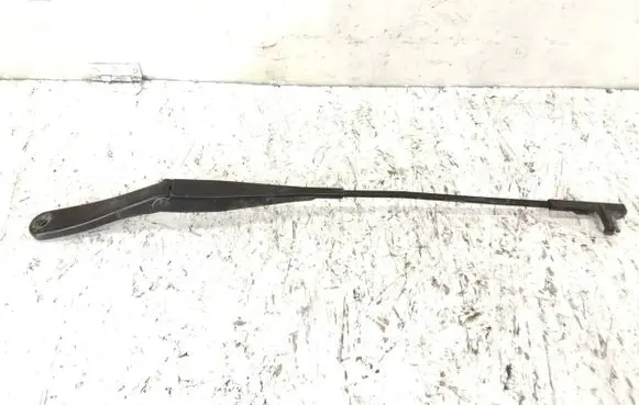 Opel Astra H Front wiper blade arm 13111220 0825