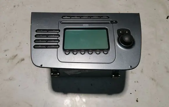 Seat Altea Radio/CD/DVD/GPS head unit 5P1035186B