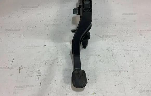 Citroen Jumper Clutch pedal 1335033080 A66GF309