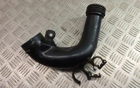 BMW X3 F25 Air intake hose/pipe 7583715 7601177
