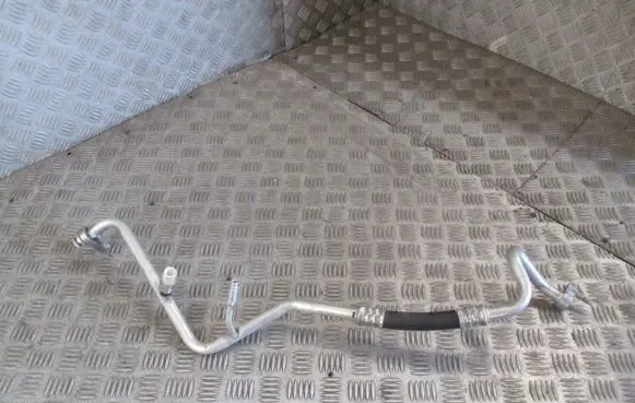 Ford Focus C-MAX Air conditioning (A/C) pipe/hose