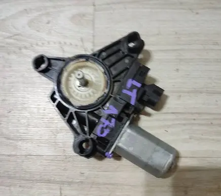 Fiat 500X Rear door window regulator motor SD888726