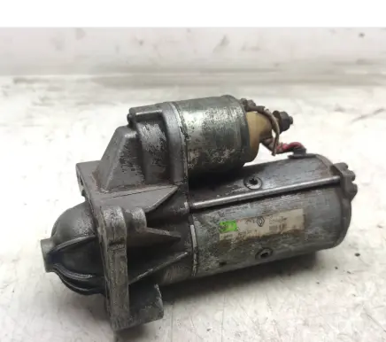 Renault Master II Starter motor D7R49 29130275 820033125