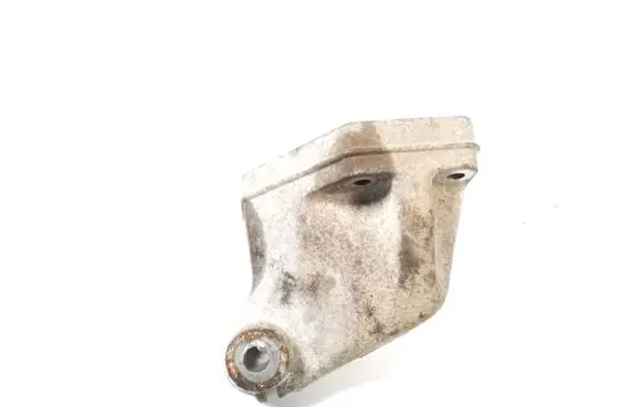 Mercedes-Benz ML W164 Engine mounting bracket A6422230204