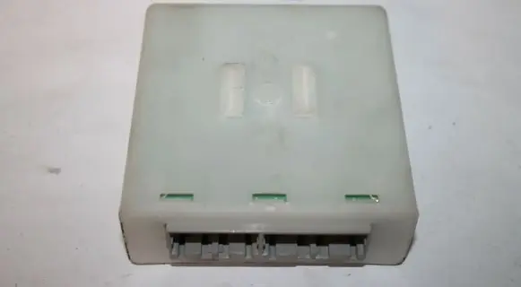 Nissan X-Trail T30 Door central lock control unit/module 285508H705