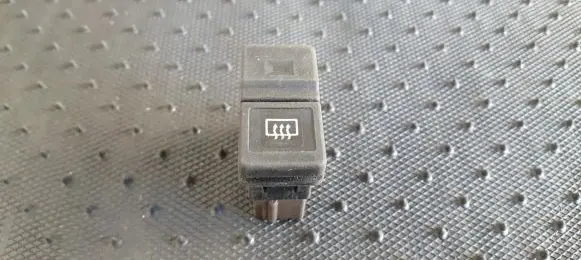 Windscreen/window heater switch