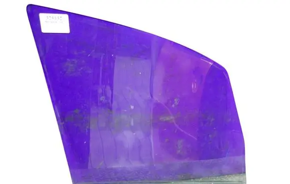 Fiat Sedici Front door window glass four-door 