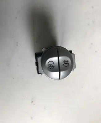 Fog light switch