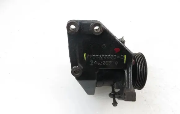 Opel Adam Power steering pump 7700599980D
