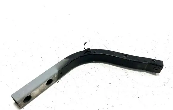 Audi A8 S8 D3 4E Fender mounting bracket