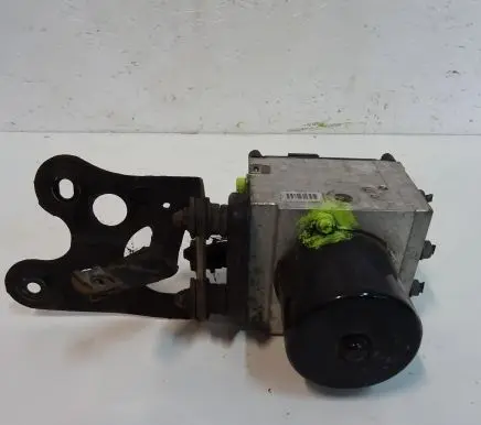 Volkswagen PASSAT B6 ABS Pump 3C0614109C