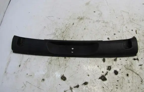 Jeep Cherokee Trunk/boot sill cover protection 1UD14DX9AB