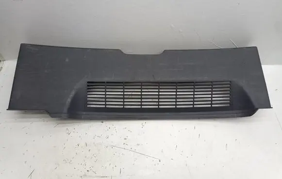 Mitsubishi Colt Trunk/boot sill cover protection MR951556